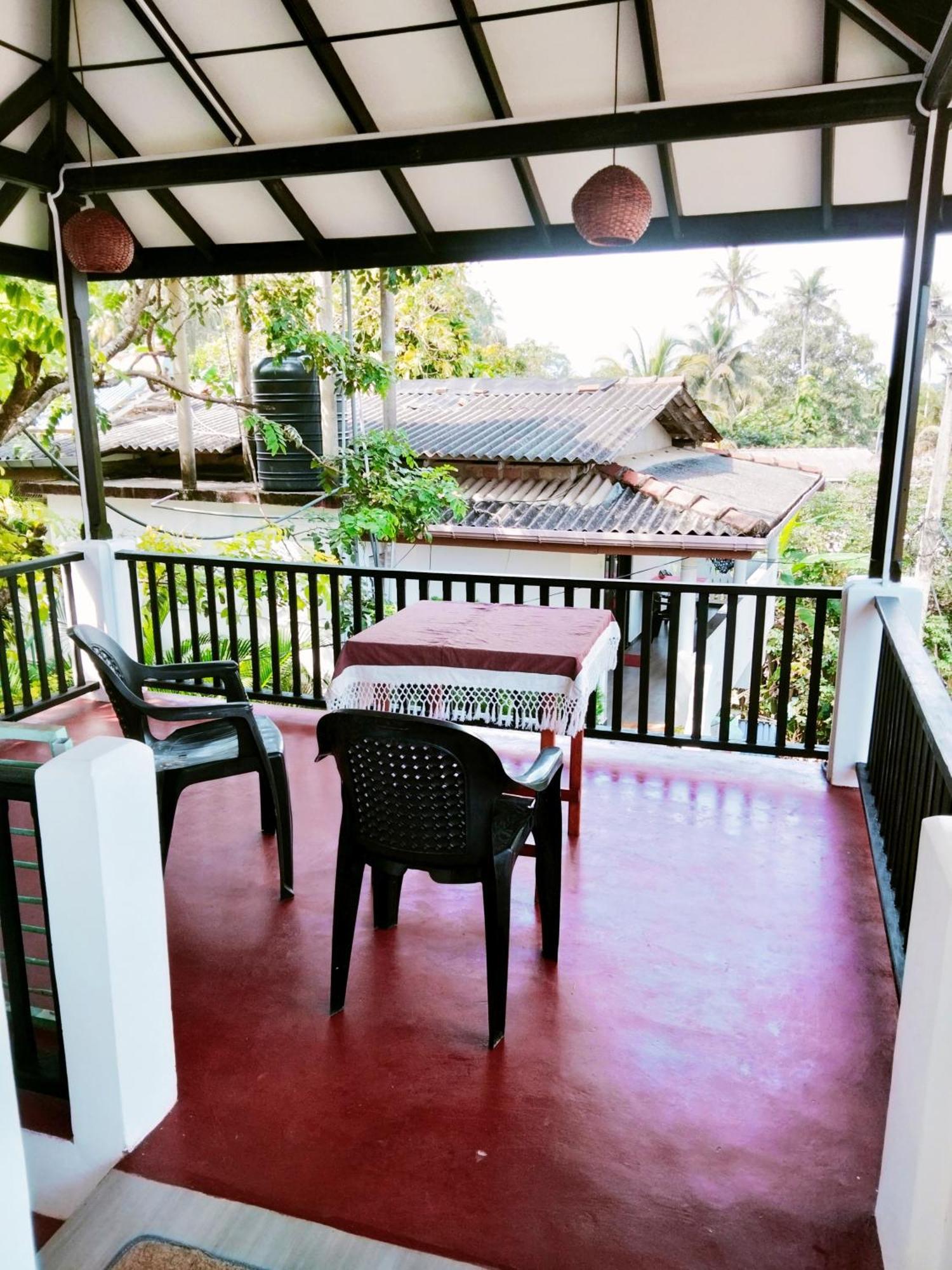 Sajana Ocean Hill Bed & Breakfast Mirissa Cameră foto